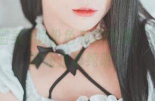 Bomi(普美)的粉色私拍图集：是选择顽皮还是单纯呢？