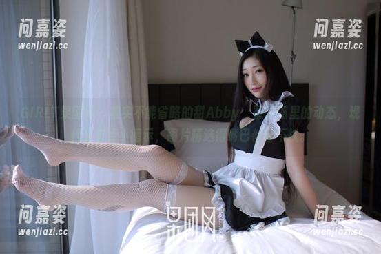 GIRLT果团网 - 着实不能省略的甜Abby，双人图里的动态，现代又有点小暗示，图片精选得嘴巴都合不拢。