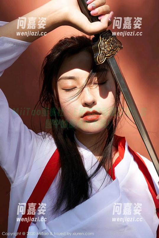 MiiTao蜜桃社-E杯奶茶 MiiTao蜜桃社 - E杯奶茶制服日常:套图中的那点小心机!