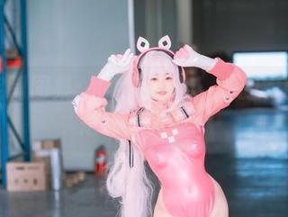 学妹定制图集：Mimmi(밈미)的衣服到底是哪家设计？