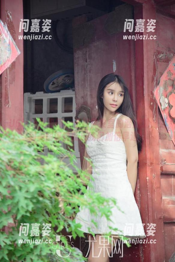 UGirls尤果网-于梓馨 UGirls尤果网 - 于梓馨教室的潜规则:见到美图课堂就放我们加倍早退!