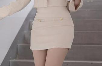Xiuren秀人网 – 古月小同学水手服写真：可爱与腻味交织的界线