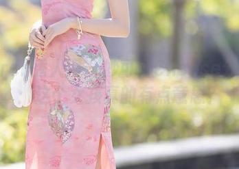 Xiuren秀人网 – 妙可可Cheese分享会：这个女孩真的有点意思？