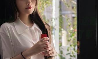 Xiuren秀人网 – 姚若兮vay这透明写真，直接让人想一键下载了事。