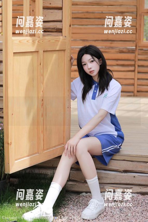 Xiuren秀人网-希雅sia Xiuren秀人网 - 希雅sia的双马尾,美图功能开启,穿越到你的少女心!