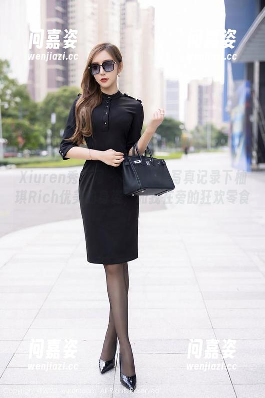 Xiuren秀人网-柚琪Rich Xiuren秀人网 - 高清运动写真记录下柚琪Rich优美的身姿,和我在旁的狂欢零食!