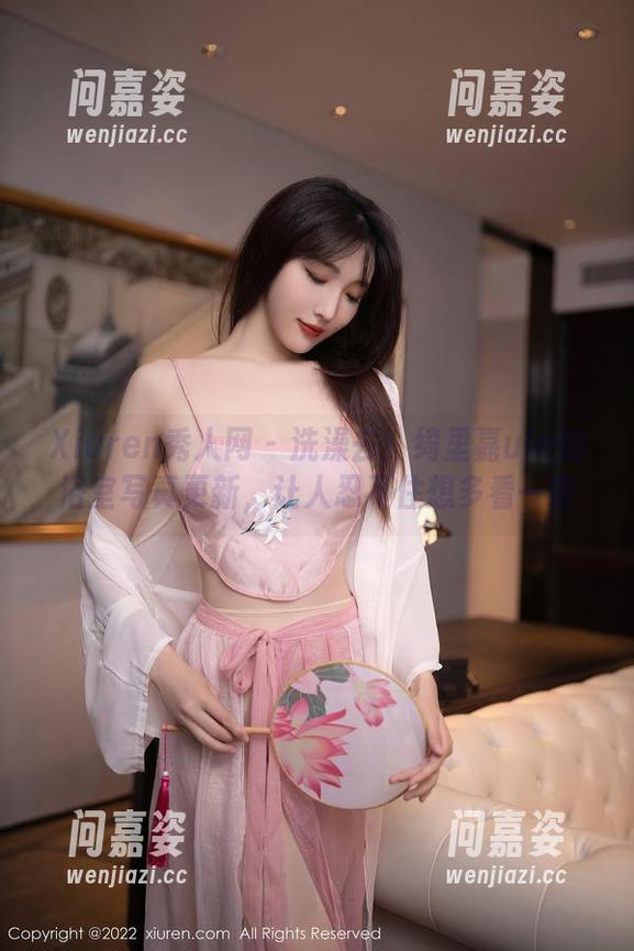 Xiuren秀人网-绮里嘉ula Xiuren秀人网 - 洗澡去!绮里嘉ula的浴室写真更新,让人忍不住想多看一眼
