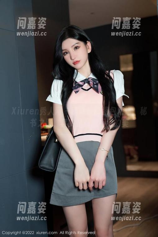 Xiuren秀人网-萌奈子 Xiuren秀人网 - 萌奈子的图包精选:秘书之路,其实是意想不到的美