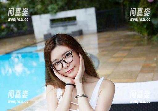 YouWu尤物馆-筱慧 YouWu尤物馆 - 分享筱慧的美图,里面有啥秘密?好奇心重的小猫咪上线了!