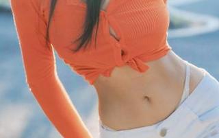 Zzyuri的可爱女仆写真，原图让人忍不住多看几遍～
