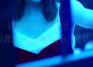 pans – 私拍中的小彤护士，犹如梦中花朵般的美图散发着小小暧昧。