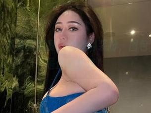 微密圈 – 不爱笑的赛琳的渔网装扮，图包下载，就是这么简单！