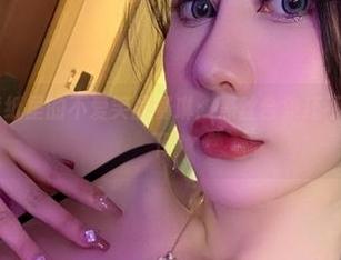 微密圈 – 壁纸里的不爱笑的赛琳：黑丝合集还不快来对比一下？