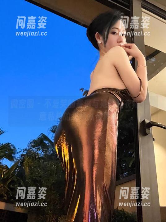 不爱笑的赛琳 微密圈 - 不爱笑的赛琳与她的连衣裙:随意私拍的灵感从何而来?