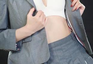 丽柜 – 允儿的女仆写真——这个资源真的是看了让人忍不住想多看几遍啊