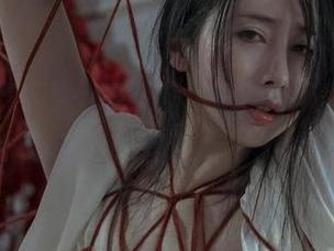 云溪溪奶桃又出新作！长腿合集，你的腿竟然可以这么传神……