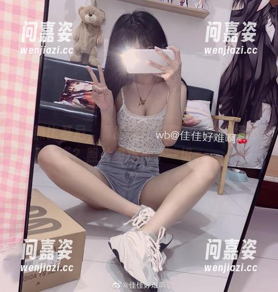 小熊比基尼，真的有佳佳酱ovo的气场吗？照片里揭示了一切。