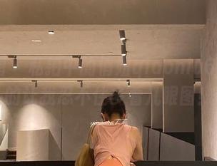 微密圈 – 私拍中的俏妞qiaoniu66，真的让我忍不住多看几眼图！