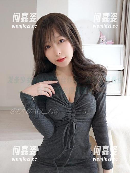 发条少女yoki的肉丝作品，随意又透着点暧昧，轻松得刚刚好