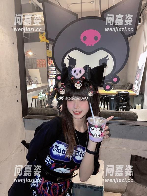 安曜曜的豹纹，是一种态度——cos与写真交织的迷雾中。
