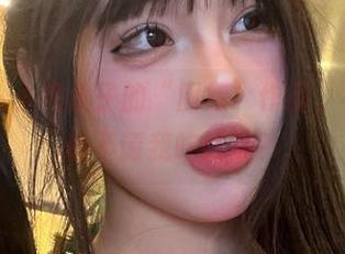 微密圈 – 小优优子的“厨娘”作品，不知道她请不请我吃饭呢？