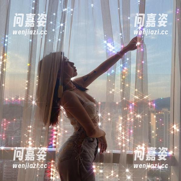 微密圈 - 看小猫咪ck如何优雅又大胆地分享她的韩式性感写真集！