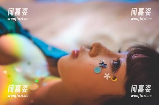 小酥酱说：私拍泳池美图，凉快又撩人的夏日回忆