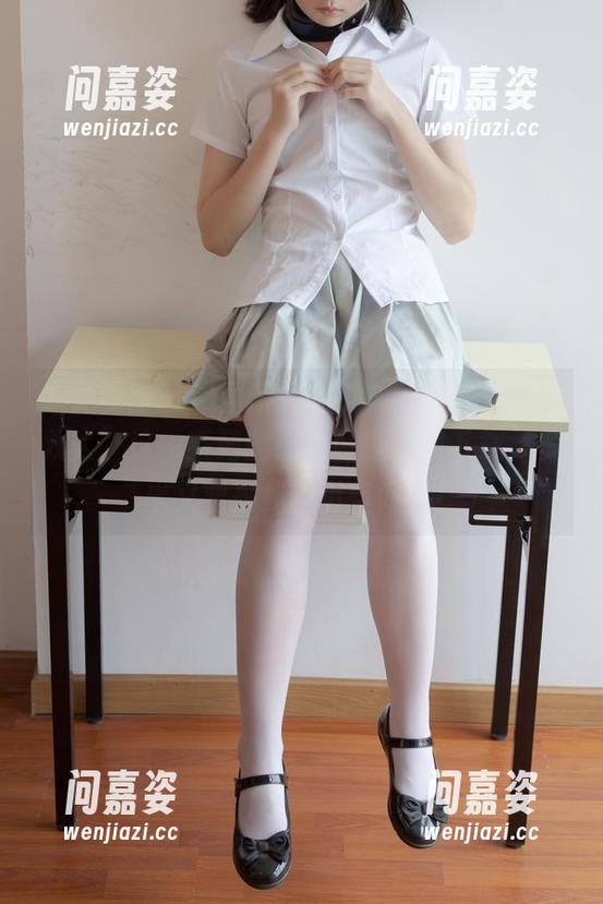 少女秩序-小葵 少女秩序 - 邻居家的“小葵”要是知道“双人”这一系列的原图可以免费下载,多半又要来找我借空间了!