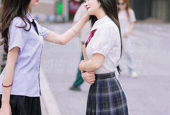 尤蜜荟 – 是小逗逗的姐姐，超全套，下载后不知该躲在哪里才好。