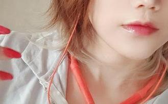 看吧，巴鲁巴鲁BaRu的西雅图礼服私拍原图就是这么地挑大梁