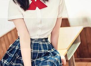 年年Nnian和她的影像：原图里的女仆，真让人夸赞不已！