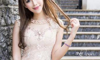推女神 – 王婉悠黑白合集：简约中透着一丝倔强，你看明白了吗？