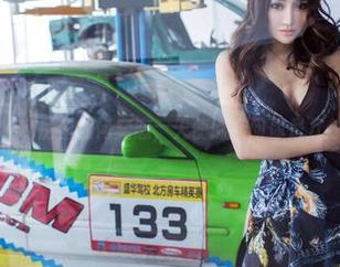 推女郎 – 私房里的何奕恋，天使倒挂问你是几分心急？