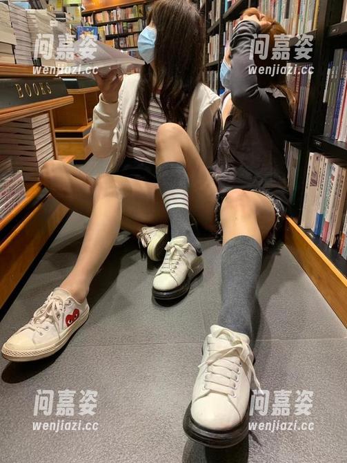 微密圈 - 如果女神有个无敌哒小姨妈：你猜全集原图会发生什么？
