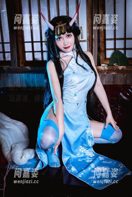 哇，木之本果这组美图真的是“女王”气场满满，得给我找条毯子围起来休息一下！