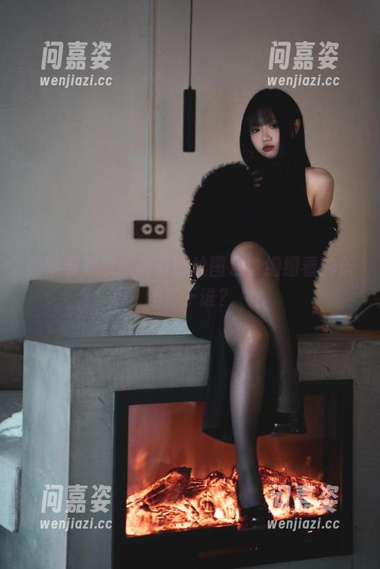 柒柒要乖哦 柒柒要乖哦的高清蕾丝图包,细细看的乐趣在于谁?