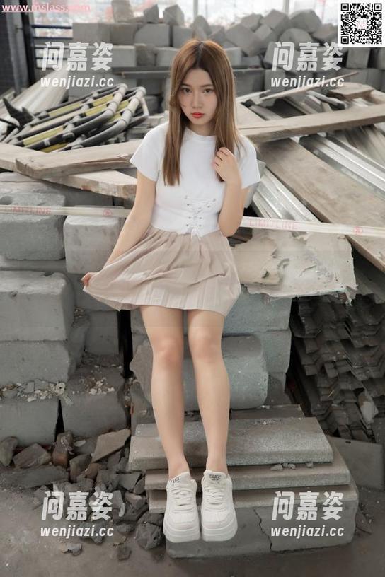 梦丝女神 - 又是一幅美图，凌凌水手服肉丝，这波欲望小潮水。