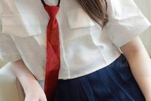 模范学院 – 蒋小静Jessica，白衬衫下到底藏了多少看不见的心事？