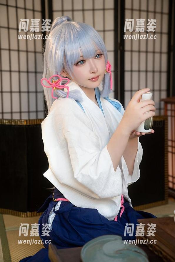樱梨梨：这件礼服超高清到能当我晚饭的前菜，色香味俱全！