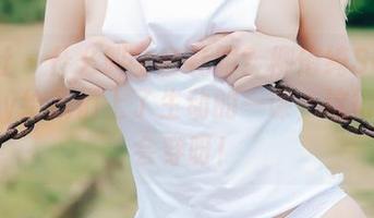 波萝社 – 什么叫全套礼服？柳侑绮Sevenbaby给我们上了生动的一课，这得有多会穿呀！