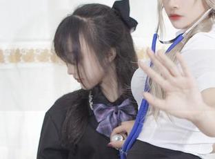 谁能想得到，洛璃LoLiSAMA的裤里丝最新美图里竟藏着这般小秘密？