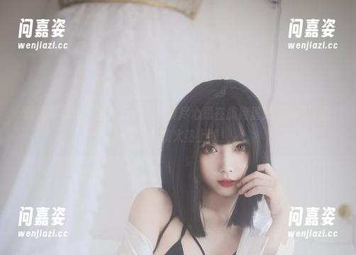 谁需要红毯，当清颜真德秀费尽心思在旗袍里秀出风格，最新作品集火热上线！