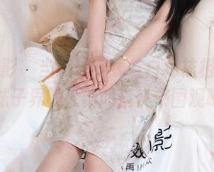 甜予摄影 – 当璇璇在线与白棉袜相遇，真是袜子界的大新闻！快来围观吧！