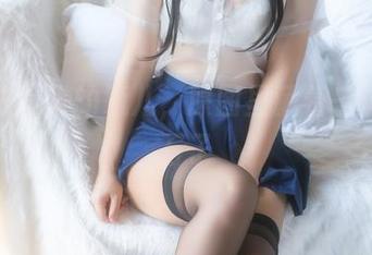 精选白烨烨的瓶儿，原图里藏着一抹闪亮石子