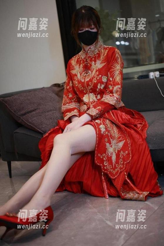 微密圈 - 发现了一个宝藏：白龙猫女的黑丝黑靴写真集，果然要性能与美感并存嘛！