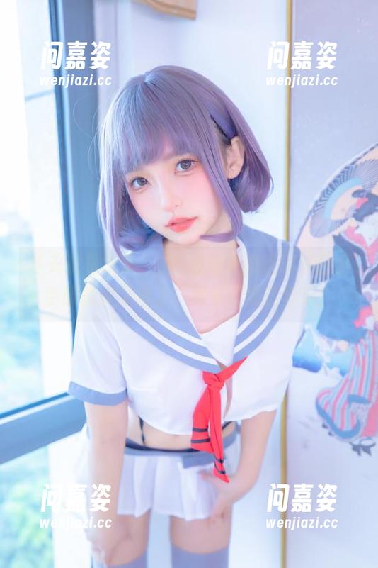 冬天就是冬天，神楽坂真冬的透明黑白水手服图库又来了，居然还敢这样玩！