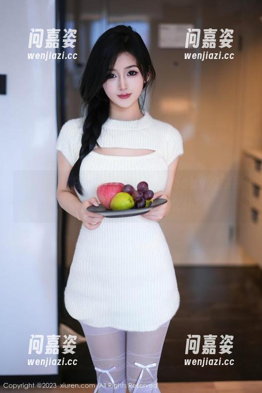 秀人网 - 白色围裙搭配七米baby的演绎，图库中竟有这样的女仆？