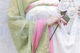 秀人网 – 看月野兔美妞的婚纱，确实能发个福利，内心小宇宙一阵狂欢。