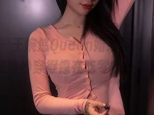 秀人网 – 王婉悠Queen婚纱写真集：怎么才能把婚纱穿得像在吃零食一样随意？