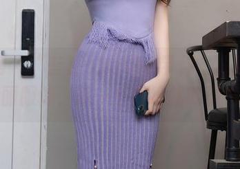 秀人网 – “蓝夏akasha带你”。看这些华丽服饰，怎一个在线就能服气？